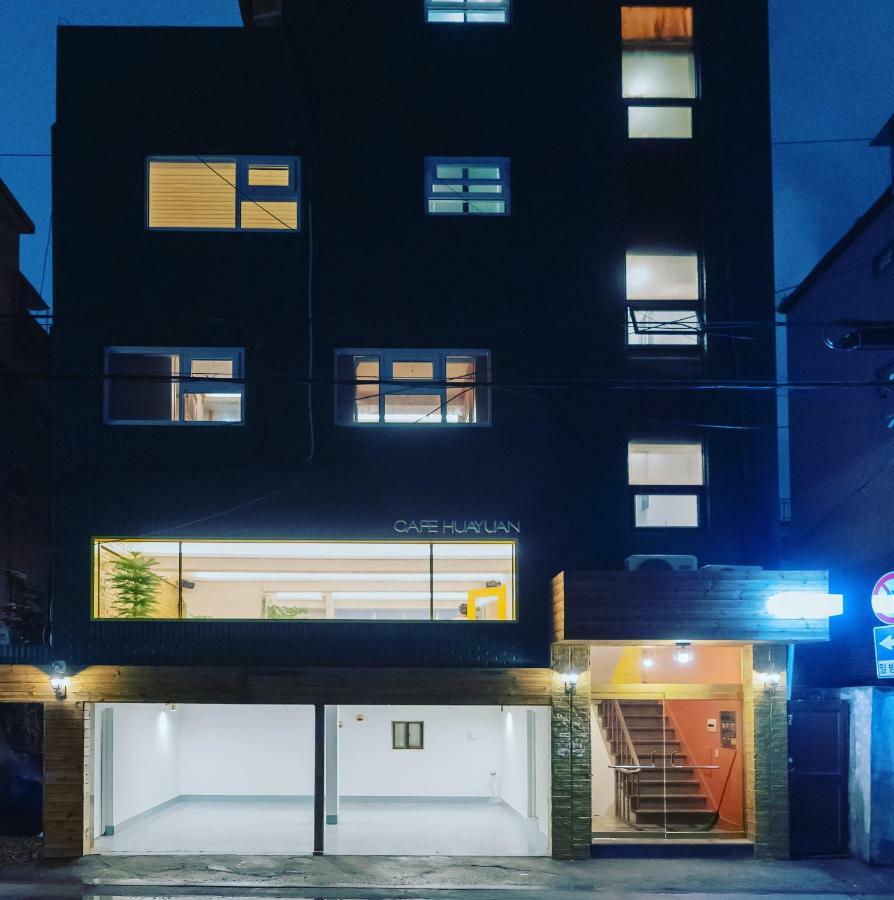 Hotel Huayuanhouse Hq In Hongdae Seúl Exterior foto